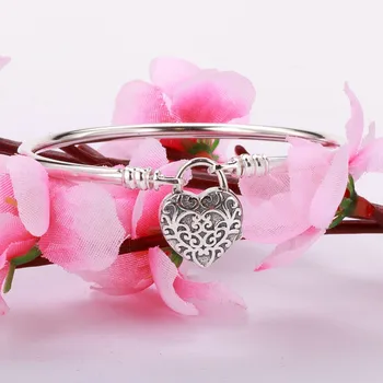 

100% 925 Sterling Silver Pan Bracelet Shiny Heart-shaped Texture Chain Pan Bracelet Fit European Charm Bracelets Women Jewelry