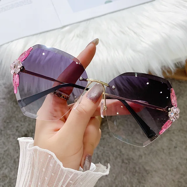 2022 Luxury Brand Design Vintage Rimless Rhinestone Sunglasses Women Men Fashion Gradient Lens Sun Glasses Shades for Female gray2