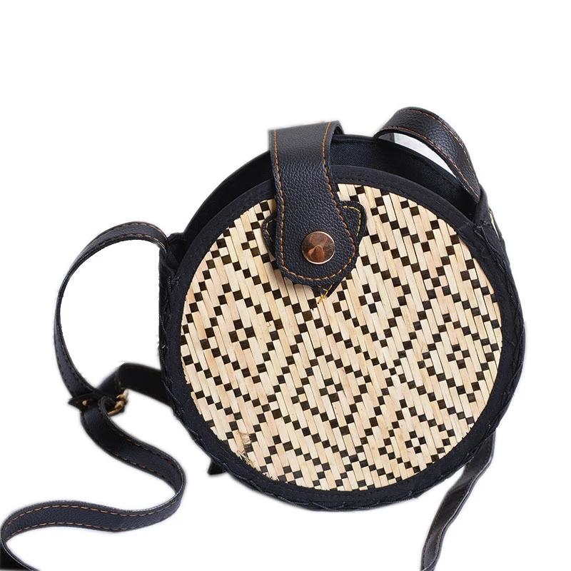 

ABZC-Pattern Hand-Woven Round Rattan Beach Single-Shoulder Cross-Body Bags Natural Rattan Beach Storage Bag for Women