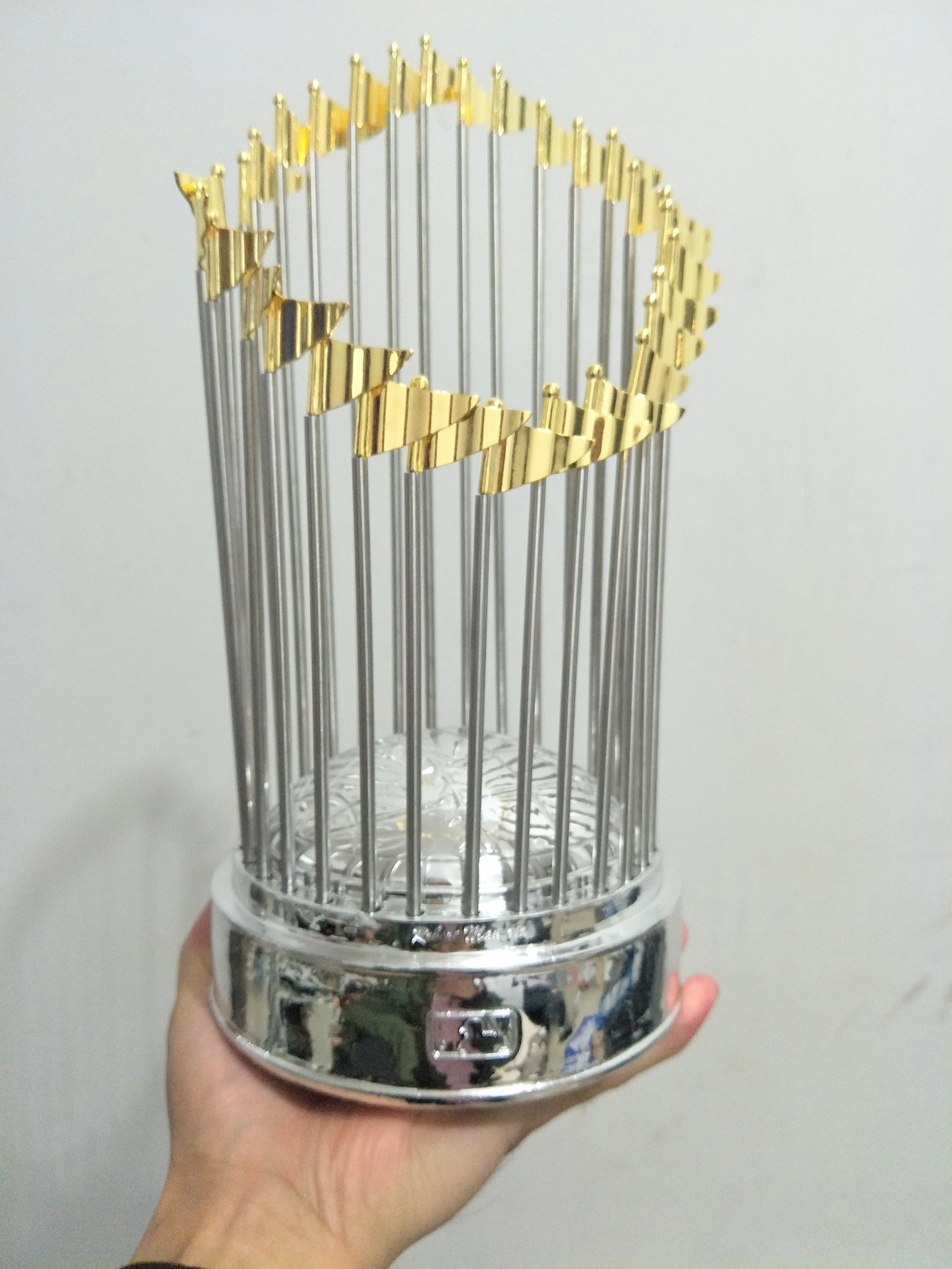 

American BASEBALL Professional League Champions Trophy Silver COMMISSIONERS TROPHY Fans gift