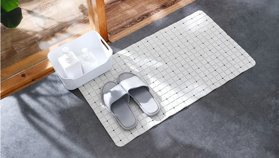 DINIWELL Large Strong Suction Bathroom Mat Anti Slip Bath Shower Mat PVC Massage Particles Foot Pad Odorless Non-Toxic Bath Mat