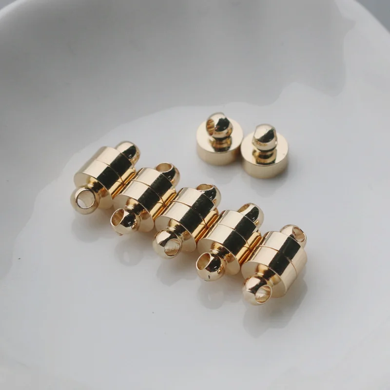 10758760784_2006047976