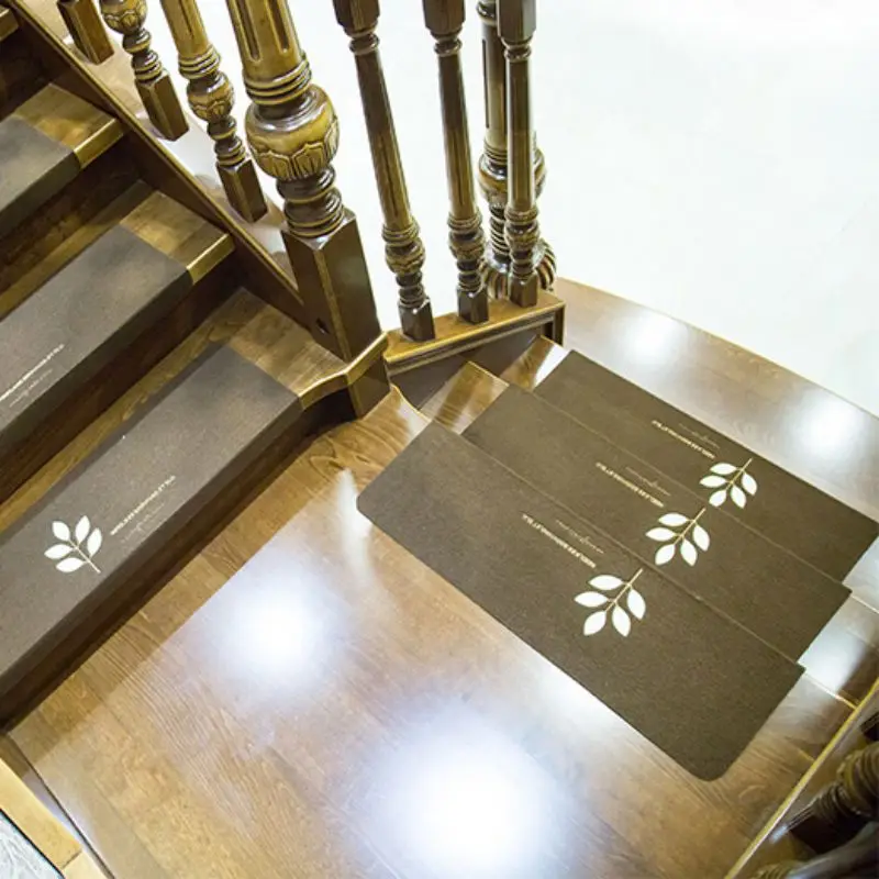 

Durable Cartoon Mouse Luminous Trap Mat Removable Stairs Mat Home Parlor Decor Bedroom Stairs Decorative Non-Slip Step Mats