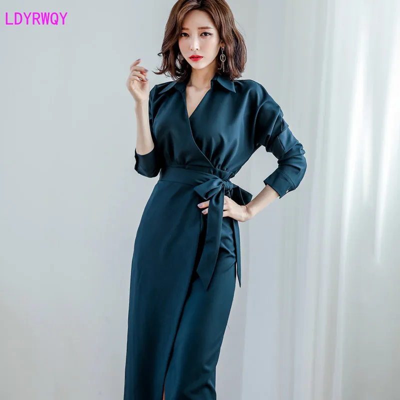 

2019 autumn and winter new Korean fashion lapel long-sleeved bow tie waist temperament slim dress Solid