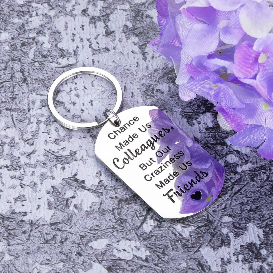 Portachiavi Personalizzato Con Incisione 'Quando I Colleghi Diventano Amici, Grazie Per Tutto!' - Regalo Di Addio Per Colleghi In Acciaio Inox