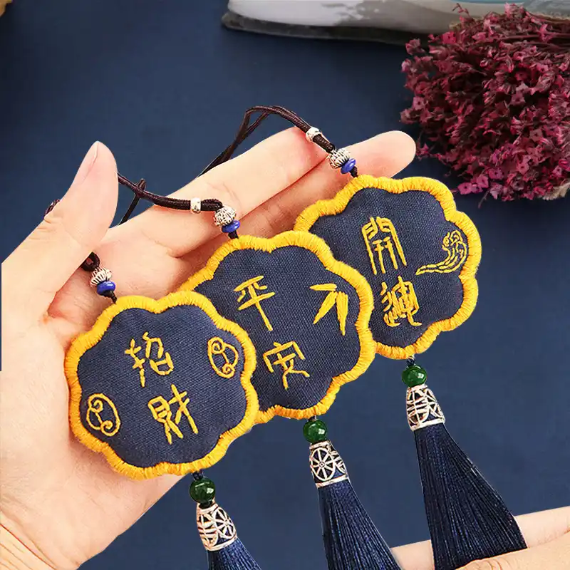 Omamori Diy刺繍手作りキーホルダーラッキーかわいいカップル保護お守り結婚式お守りクロスステッチ刺繍ポーチ キーホルダー Aliexpress