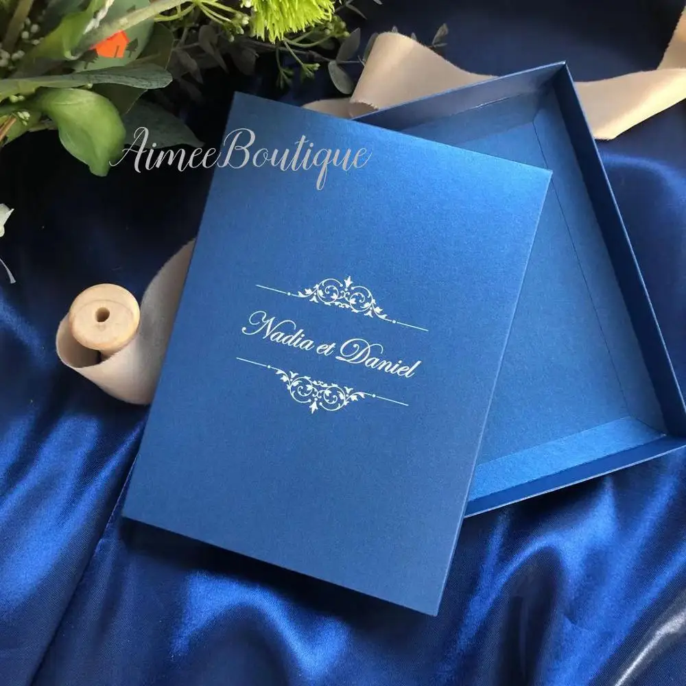  2020 white print clear acrylic wedding invitation with leaves design with blue box - 4.00047E+12