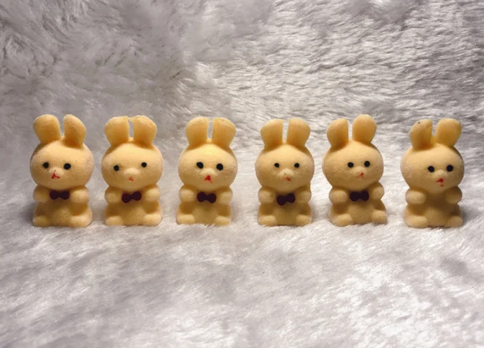 Светло-желтый 20pcs/lot Lovely Cute Velvet Pink Bunny Toys Girls Toys Rabbit Birthday Gift Home Decoration Key Chains For Bags - Цвет: Светло-желтый
