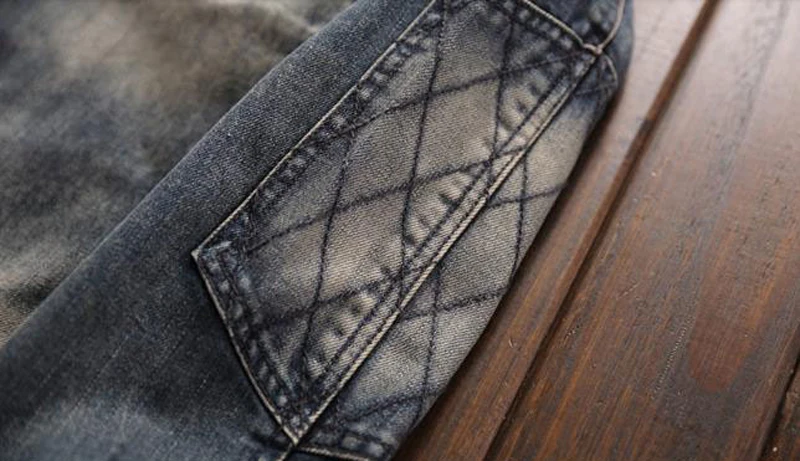 36016410109838793_01