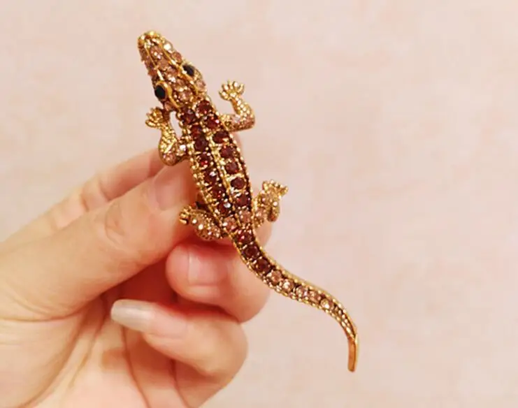 Gold Silver Metal Crocodile Rhinestone Brooch Animal Pins Trendy Jewelry for Women Crystal Alligator Brooch Party Accessories