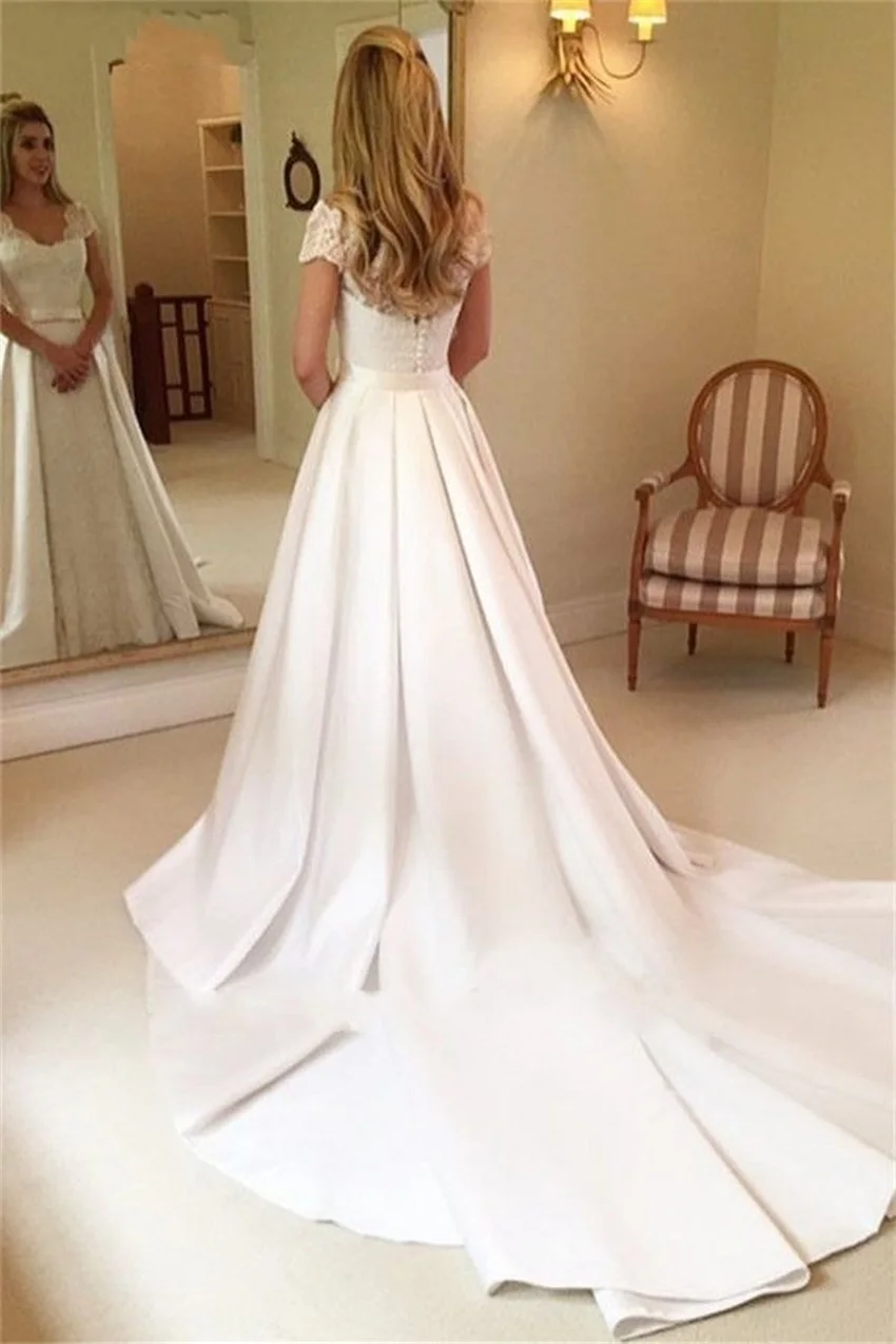 Long Appliques Wedding Dresses V-Neck Short Sleeves Button Back Detachable Satin Train Bridal Dreeses robe de mariee