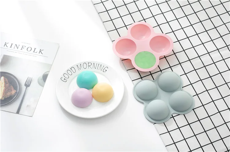 11042758297_1937176052