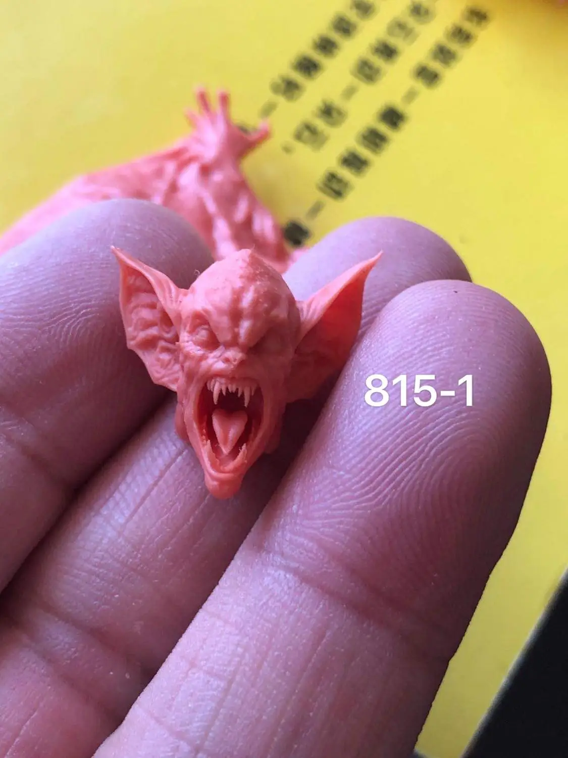 

Special engineering UV resin 3D printing material with high strength and toughness for DLP/LCD light curing Model 815-1/2/3