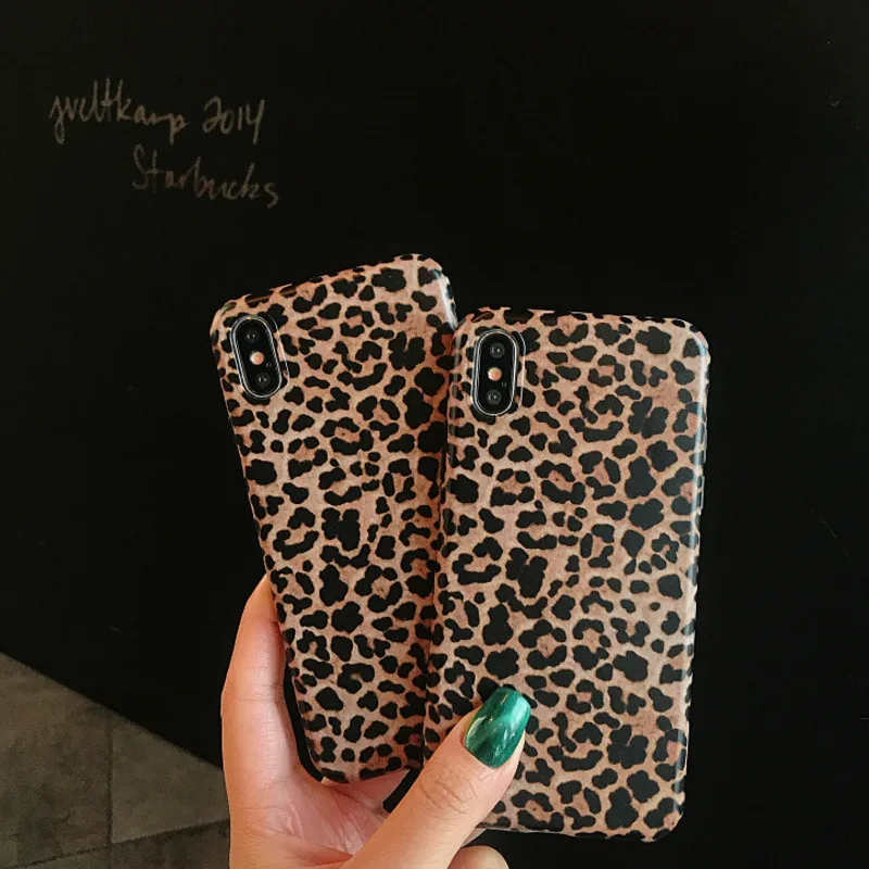 

Retro Luxury Leopard Mobile Shell for iPhone X XS XR XSMax 8 7 6 6S PluSTPU Soft Shell All Inclusive Drop Protection Back Cover