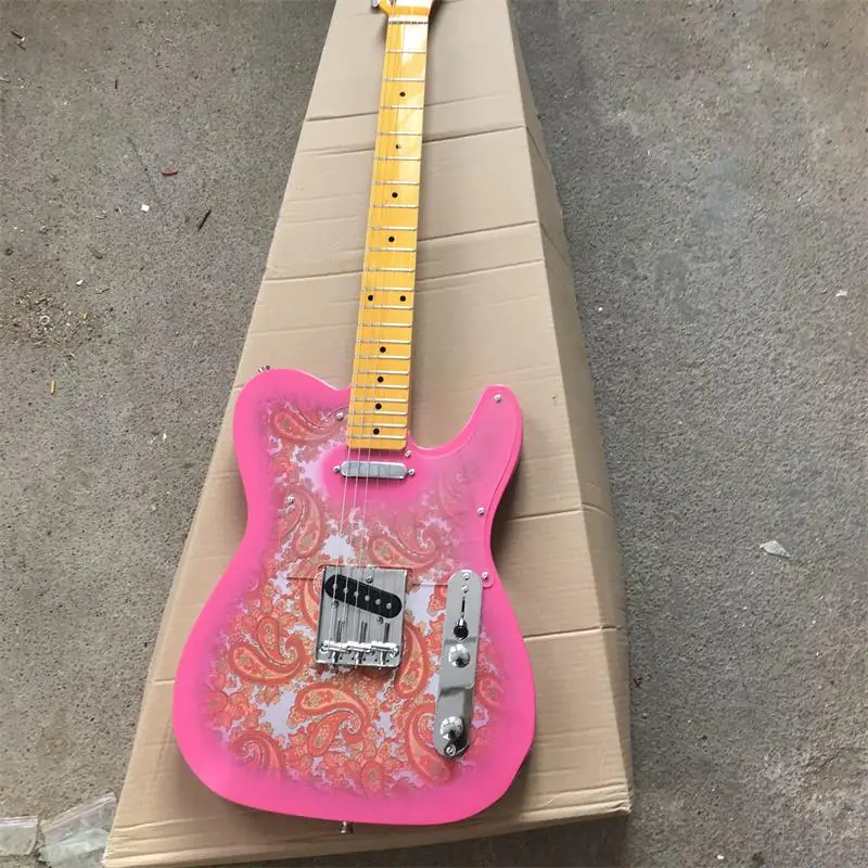 

Factory Direct Selling Segmented Careful Electric Guitar Pink, Package Mail