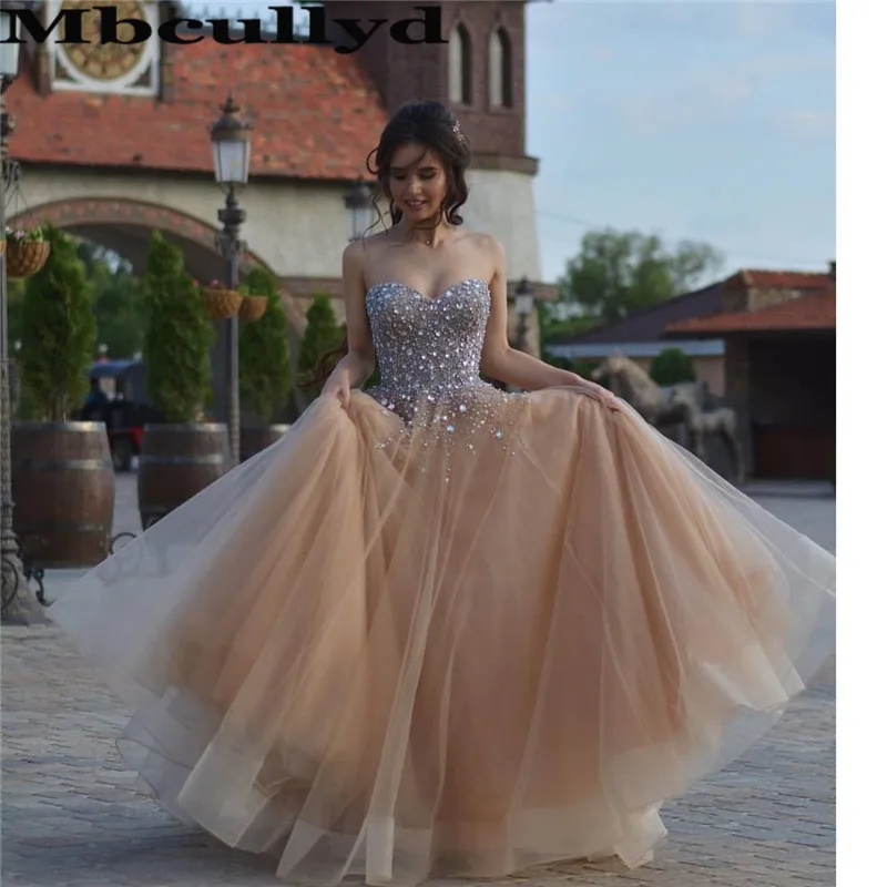

Mbcullyd Luxury Crystal Prom Dresses Long 2020 Charming Sweetheart Champange Evening Gala Dress Soft Tulle robe de soiree