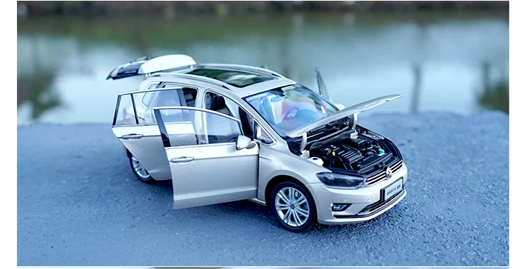 1:18 VW GOLFSportsvan литая под давлением Модель автомобиля игрушки Металлическая Модель автомобиля оригинальная коробка