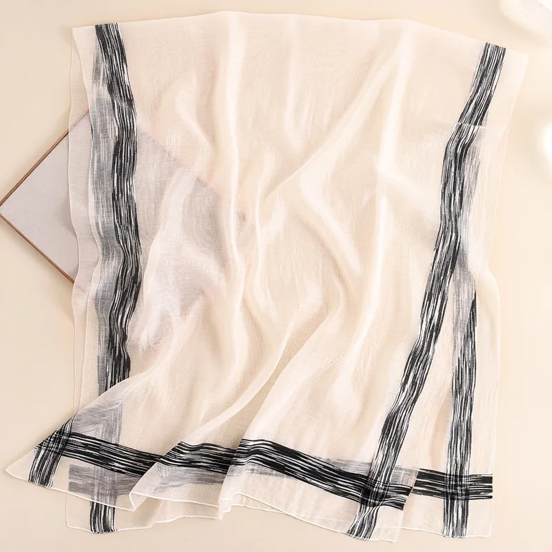 11767750956_2070773686