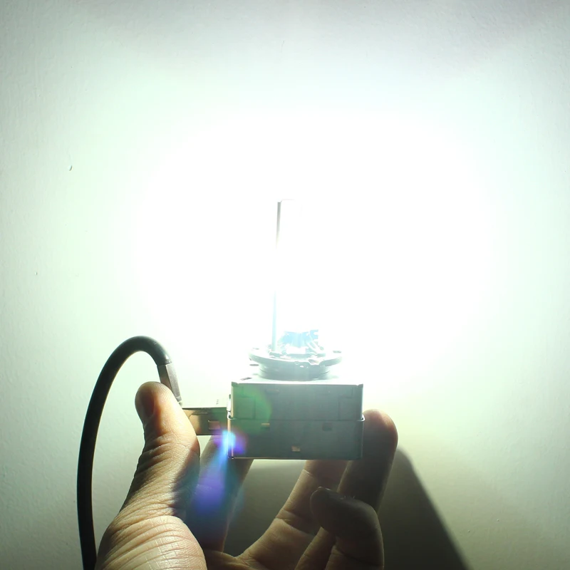 FSYLX 2pcs hid Car xenon bulb original ac 12v hid light lamps 4300K 6000K Xenon headlight lights bulb d3s 12V Car lamps