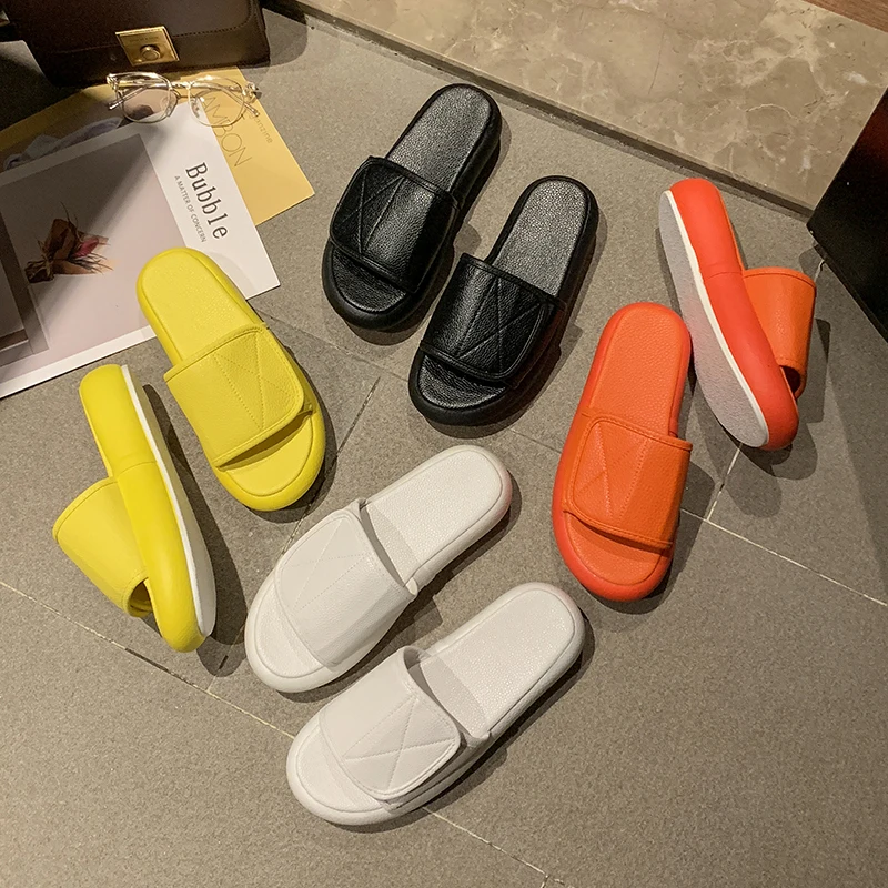 

Luxury Slides Shoes Without Heel Ladies' Slippers Med Platform Designer Flat Scandals PU Rubber Hook & Loop Shoes Without Heel
