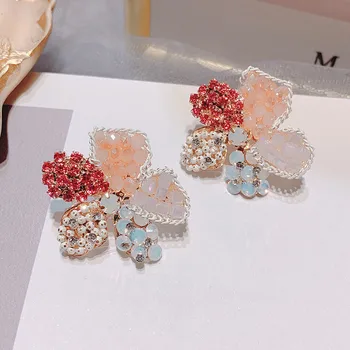 

Handmade Zircon Rhinestone Flower Stud Earrings Korean Fashion Jewelry Romantic Cute Earrings For Lady Girls Ear Cuff Bijoux