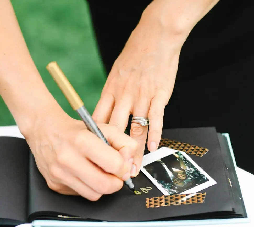 H354ec999e0ac4c63a8b92d790f9175663