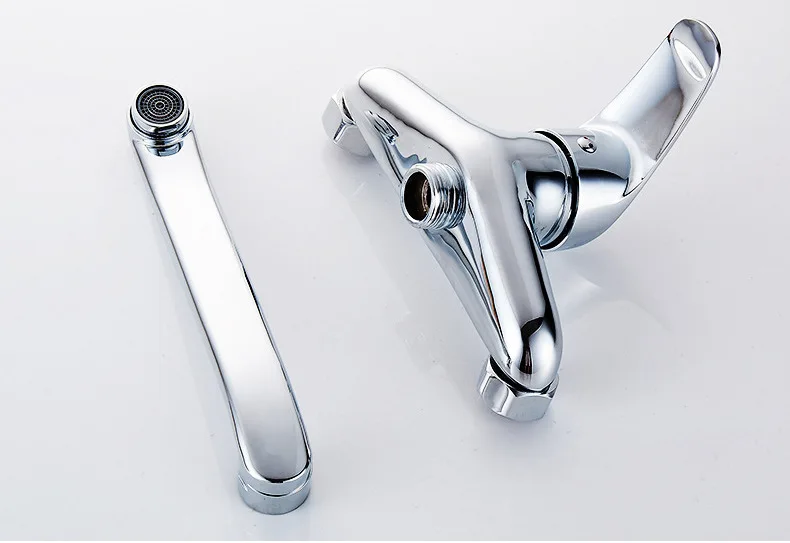 12652720417_1831566324