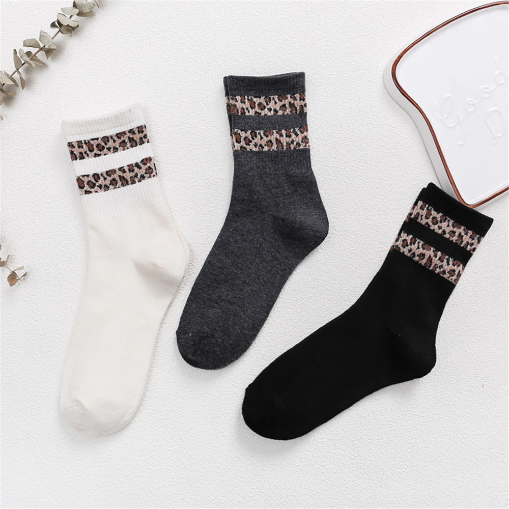 Description Picture 6 of itemSpring Winter Women Retro Fashion Cotton High Street Popular Leopard Stripe Socks Harajuku Cool Hipster Cozy Chaussette