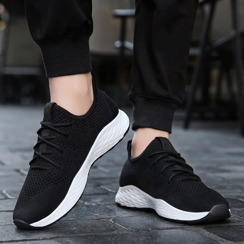 Billig JCJJNANL Männer Turnschuhe Männlichen Schuhe Erwachsene Rot Schwarz Grau Hohe Qualität Komfortable Nicht slip Weiche Mesh Männer Schuhe Sommer größe 39 46