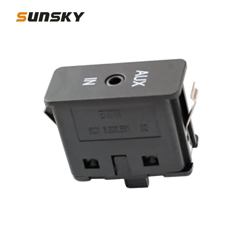 

Car AUX Audio Interface for BMW X1 X3 X5 X6 Z4 E81 E87 E90 6930561