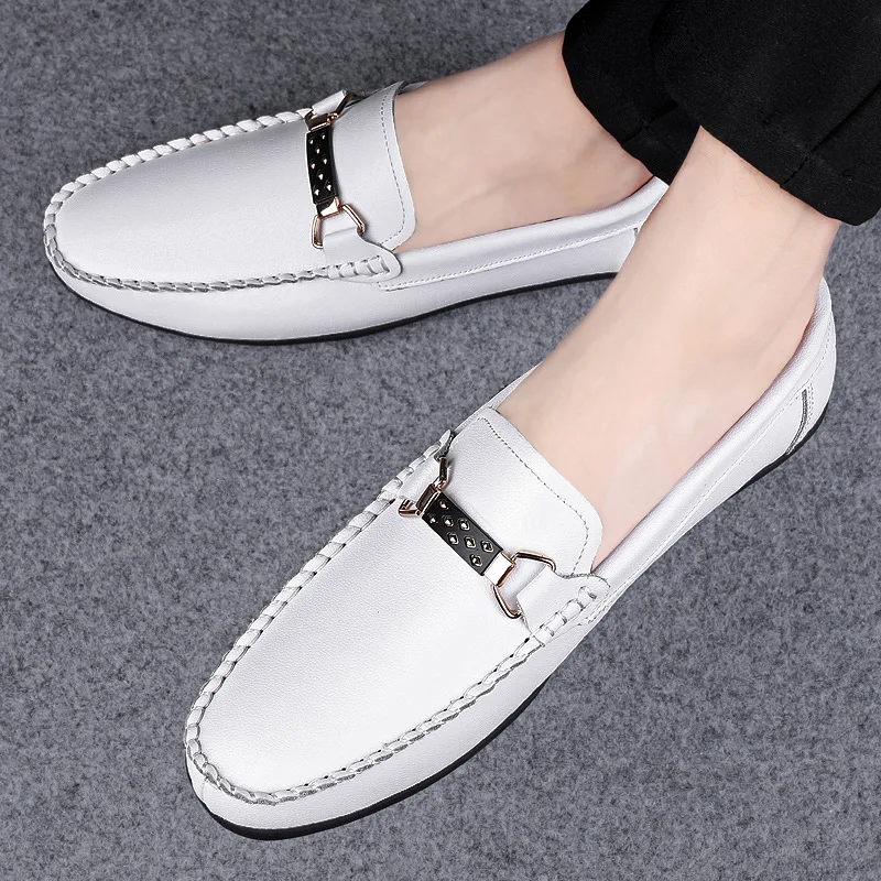 

Men's leather shoes business leisure youth black soft bottom tide shoes leather trend Korean version of Joker lazy shoes
