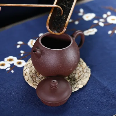 210cc Yixing Raw Mine Dragon Egg Zisha Teapot Master Carved and Painted Teapot Classic Traditional Kung Fu Tea Set