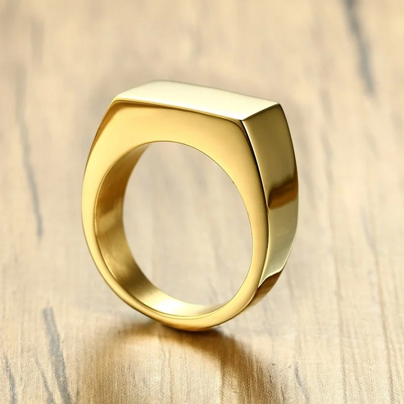 4876056731_1753929213