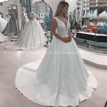 

2020 Deep V Neck Wedding Dress White Ivory Satin Lace Up Back Vestido De Noiva Exquisite Long Chapel Train Formal Bridal Dresses