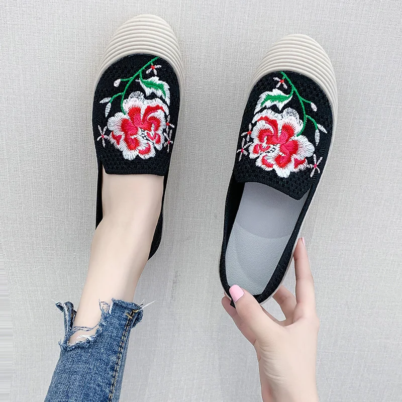 

Slip On Shoes For Women 2019 Fashion Women's Flats Round Toe Soft Autumn All-Match Casual Female Sneakers Shallow Mouth Slip-on