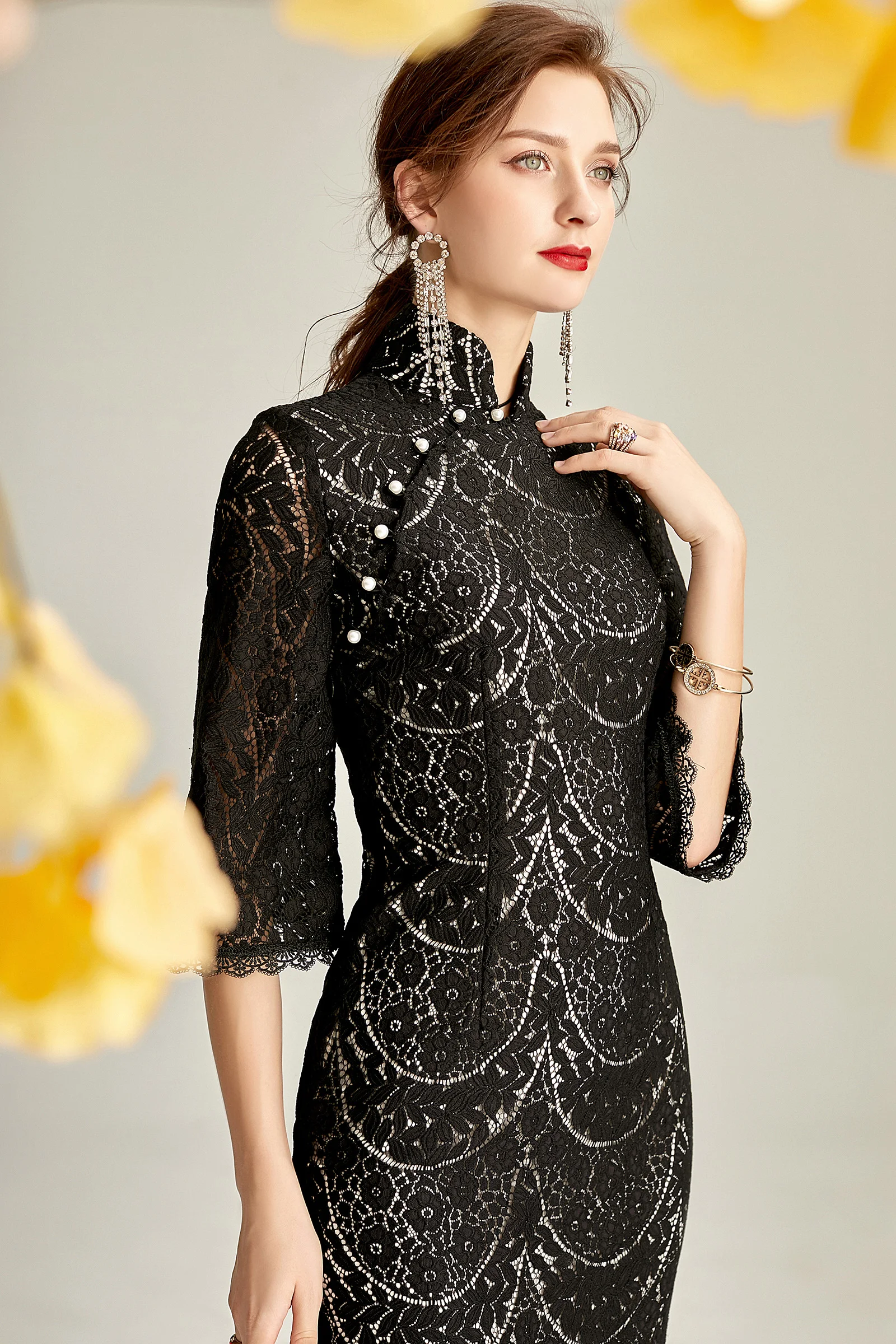 Flare Sleeves Pearl Luxury Dress Temperament Tassel Lace Black Cheongsam New Design Ladies Vintage Dress C1903