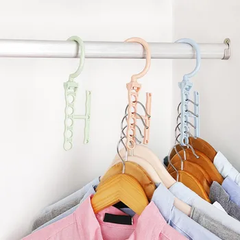 

Non-slip Multi-Functional Pants Clothes Hanger Windproof Scarf Rack Space Saver