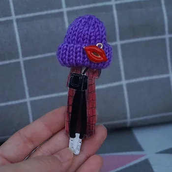 

woman Acrylic Badges Kawaii Badge Icons on The Backpack Badges for Clothes Pin Brooch