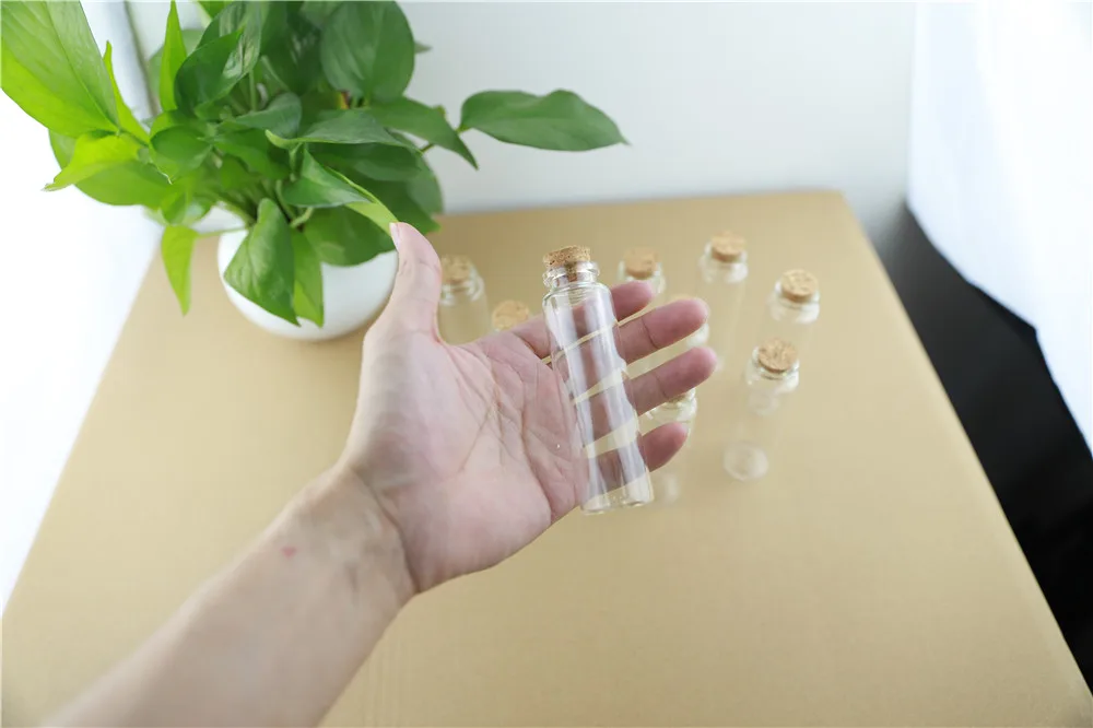 24pcsLot 50ml 30100mm Glass Bottles Cork Crafts Jars Cork Stopper Mini Transparent Empty DIY Wishing Glass Bottles Gift (3)