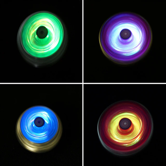 1PC Hot Beyblades Burst Metal Fusion Toys For Boys LED Light Emitting Gyro Tops Gyroscope Beyblades Arena Classic Toys Children 3
