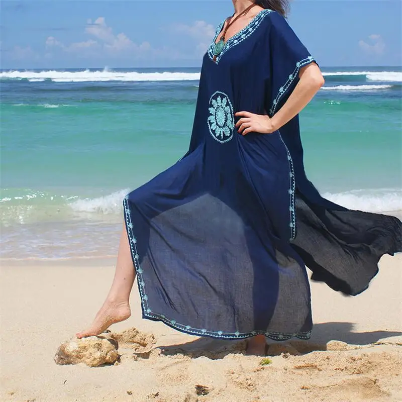 Черное платье с v-образным вырезом, Марокканское пляжное платье размера плюс, женское летнее платье средней длины с коротким рукавом и разрезом по бокам Q643