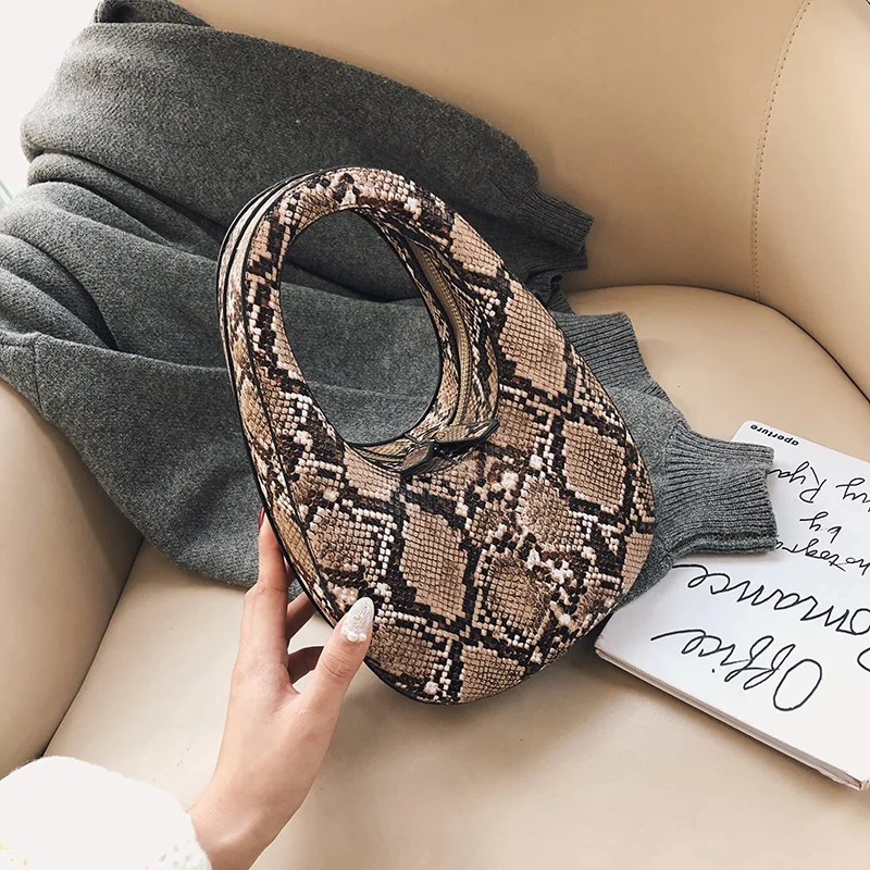 

Women Clutch Lady Handbag Serpentine Black/white European Style Party Evening Dinner Cosmetics Mobile Phone Bag Mini Designer Pu