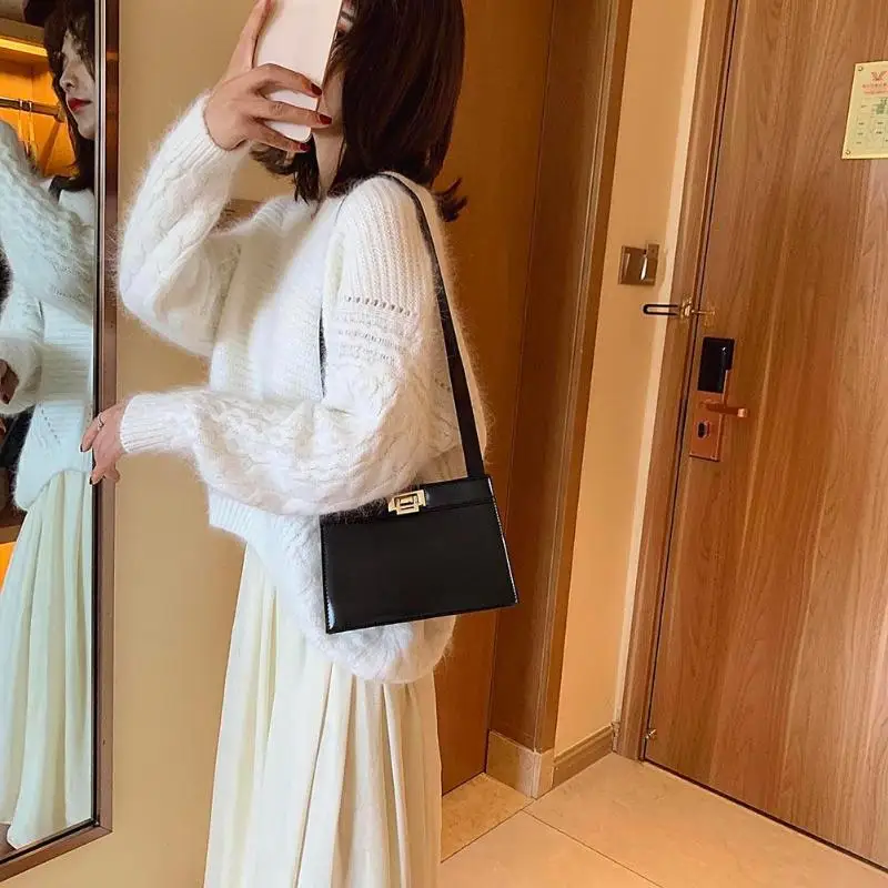 Korean Style Women Handbags Female Briefcase Unique Crocodile Print Ladies Shoulder Messenger Bags Retro Handbag Shopping Tote