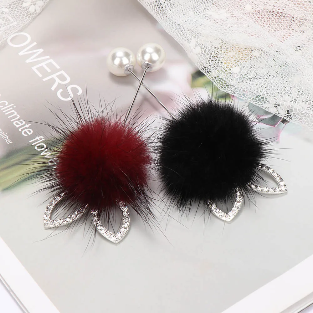 

NEW cute Rabbit ears real Mink hair fur ball Brooch Pins For Women Korean Fur pompom Piercing Lapel Brooches Collar Jewelry Gift
