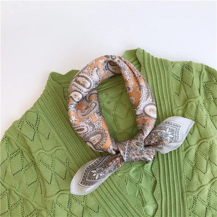 

Classic pure silk small square towel small scarf silk cashew nut small scarf for men and women lovers