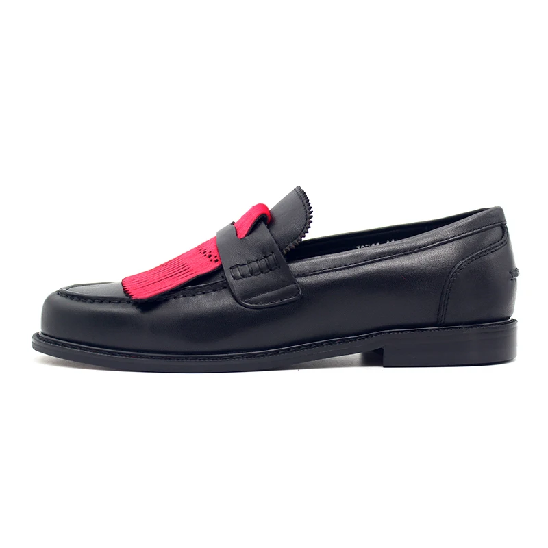 2020 Engeland Gentleman Kwastje Loafers Slip-Op Casual Italiaanse Lederen Schoenen Mannen Luxe Olie Bruin Party Dress Schoenen mannelijke 2020 Engeland Gentleman Kwastje Loafers Slip-Op Casual Italiaanse Lederen Schoenen Mannen Luxe Olie Bruin Party Dress Schoenen mannelijke