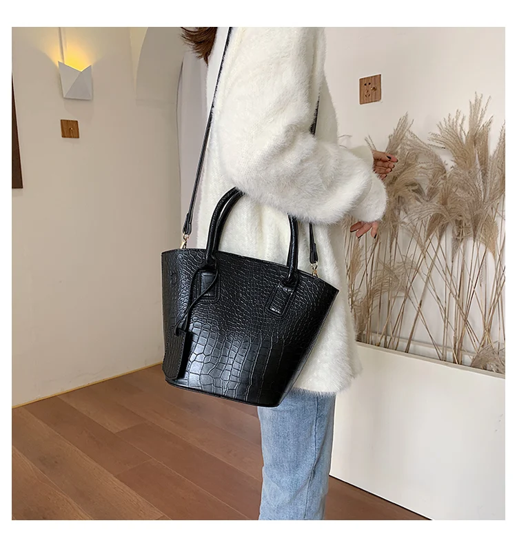 Classic Crocodile patter Tote bag New High Quality PU Leather Women's Designer Handbag High capacity Shoulder Messenger Bag