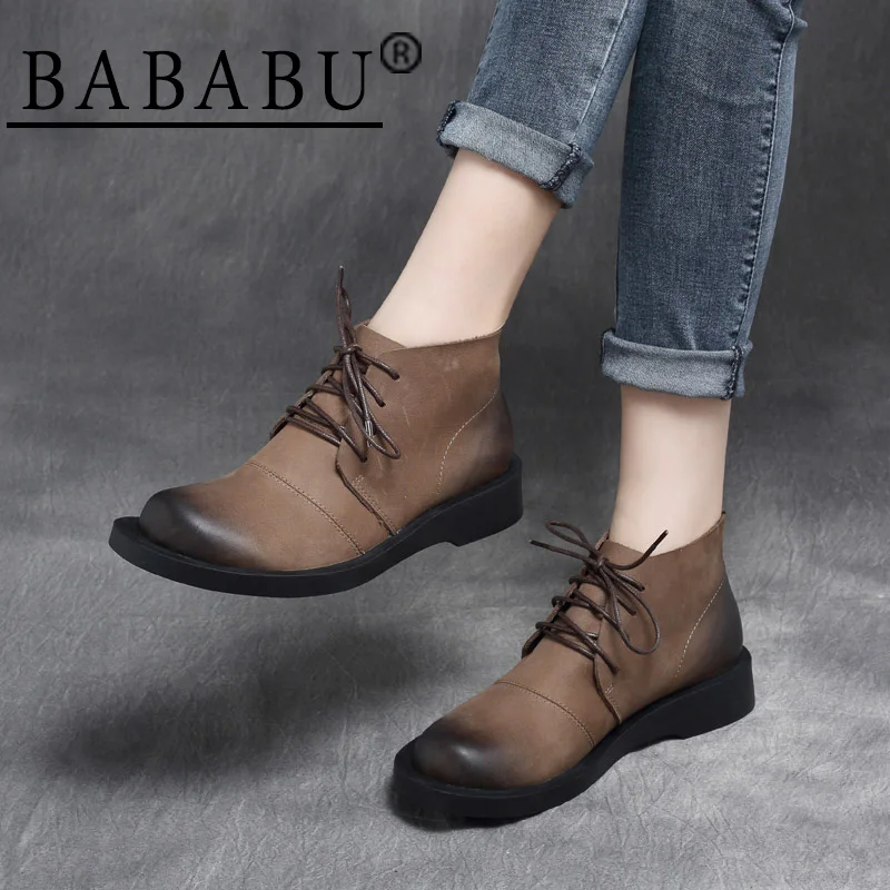 

2019 autumn new Sen female handsome retro leather flat bottom with low heel shoes British wind Martin boots