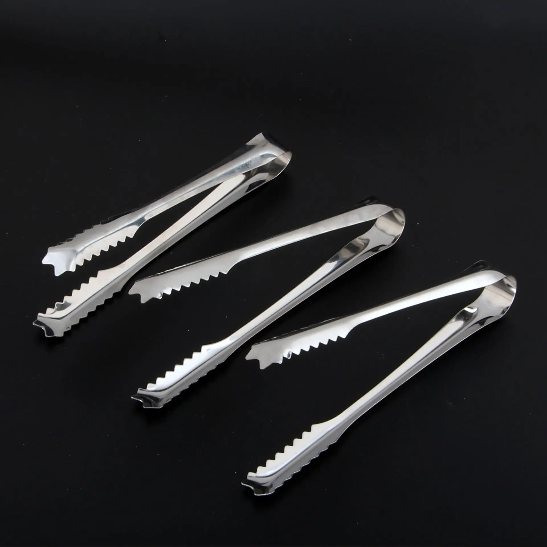 1Pcs Kitchen Tool Stainless Steel Tongs For Barbecue Party Bar BBQ Clip Bread Food Ice Clamp Ice Tong Cooking Accessories food tongs kitchen food clips