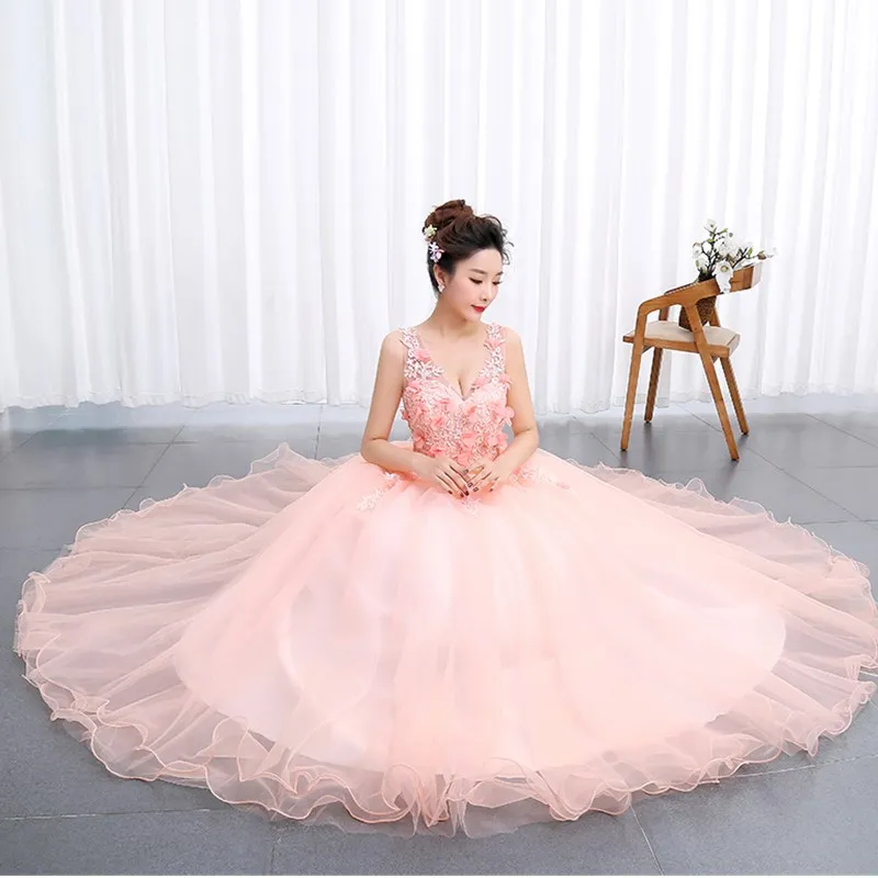 Vestidos Quinceanera 15 Anos Ball Gowns Quinceanera Dresses New Appliques Prom dress for Party V-neck Vestido 0019